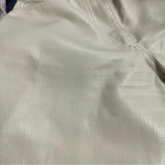Aritzia Wilfred Vegan Leather Pants Sz 8 - Picture 13 of 13